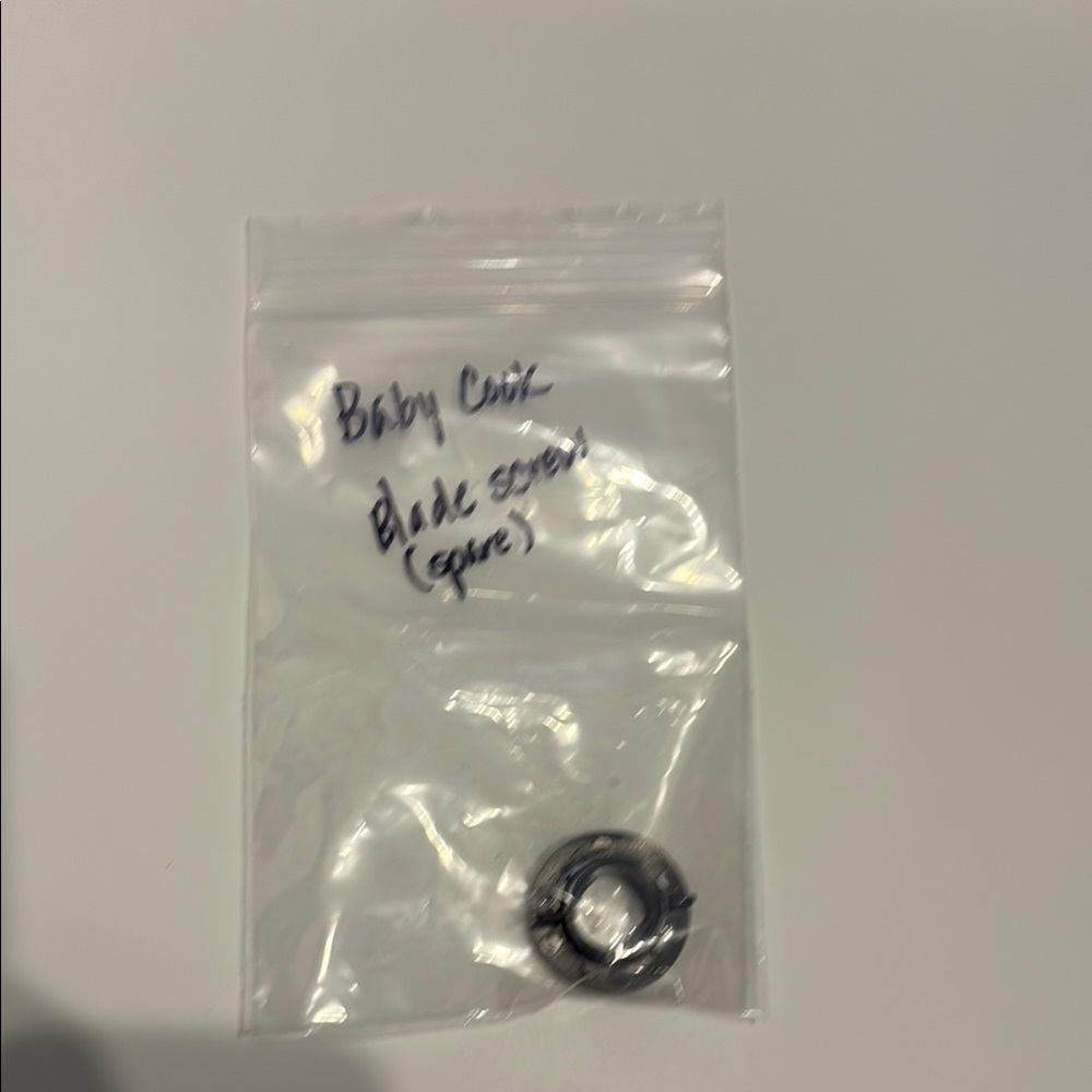 Universal Baby Cot Blade Screw
